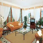 מלון Astor Victoria 3*