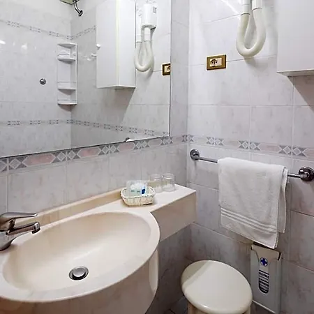 Astor Victoria 3*