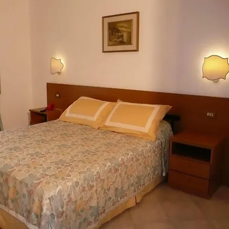 Отель Astor Victoria Форте-деи-Марми