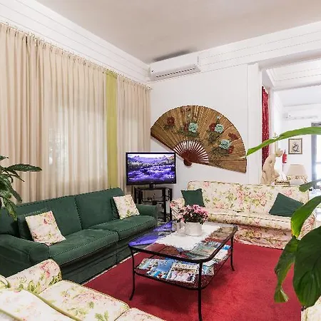 Astor Victoria Отель