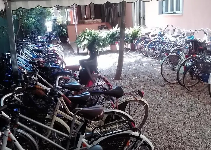 Astor Victoria 3* פורטה דיי מארמי