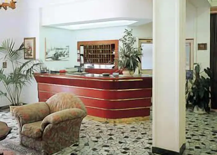 Hotel Astor Victoria 3*