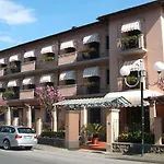 Astor Victoria Hotel